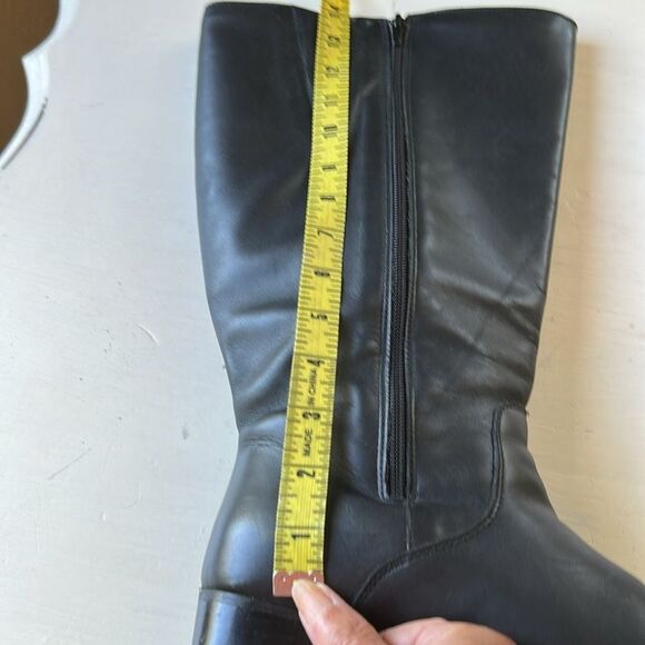 Blondo Canada 🍁 Black Leather Waterproof Heeled Boots Sleek Stylish Durable - Picture 10 of 11